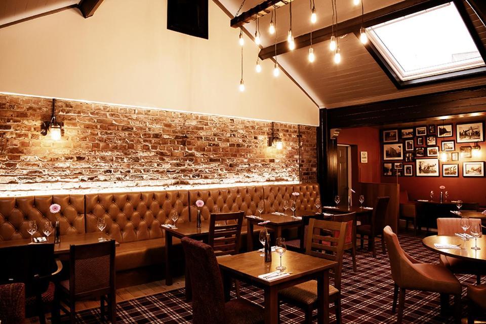 The Kirkfield Hotel Ньютон-ле-Уиллоус Экстерьер фото